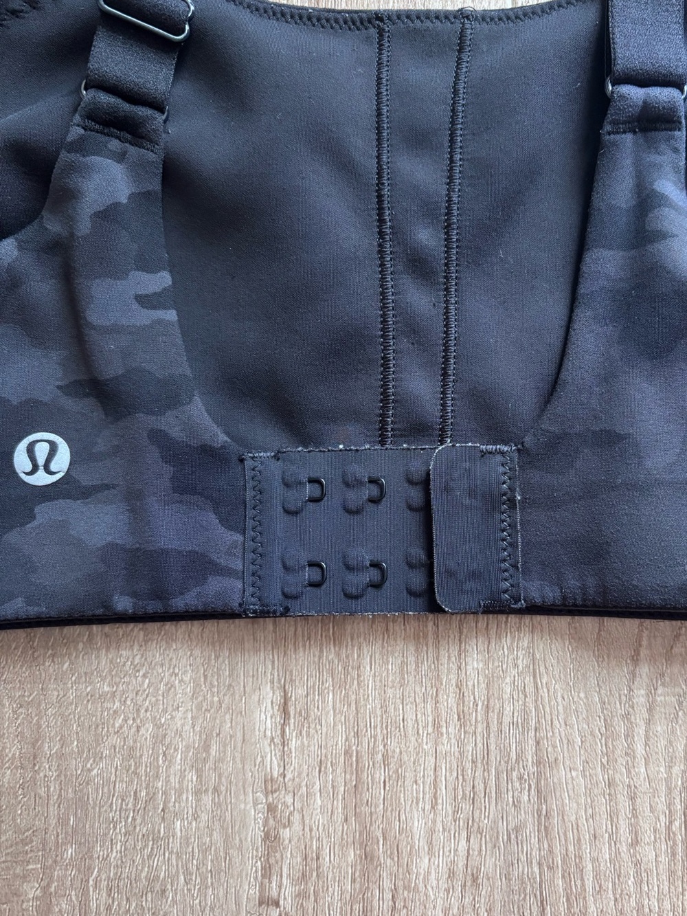 Lululemon In Alignment Straight Strap *Light Support C/D Cup - Picture 3 of 5